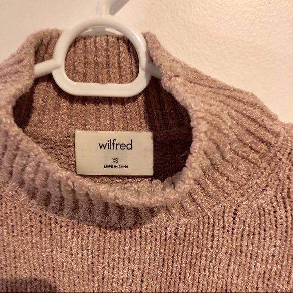 Aritzia Corteta Sweater - Picture 4 of 4